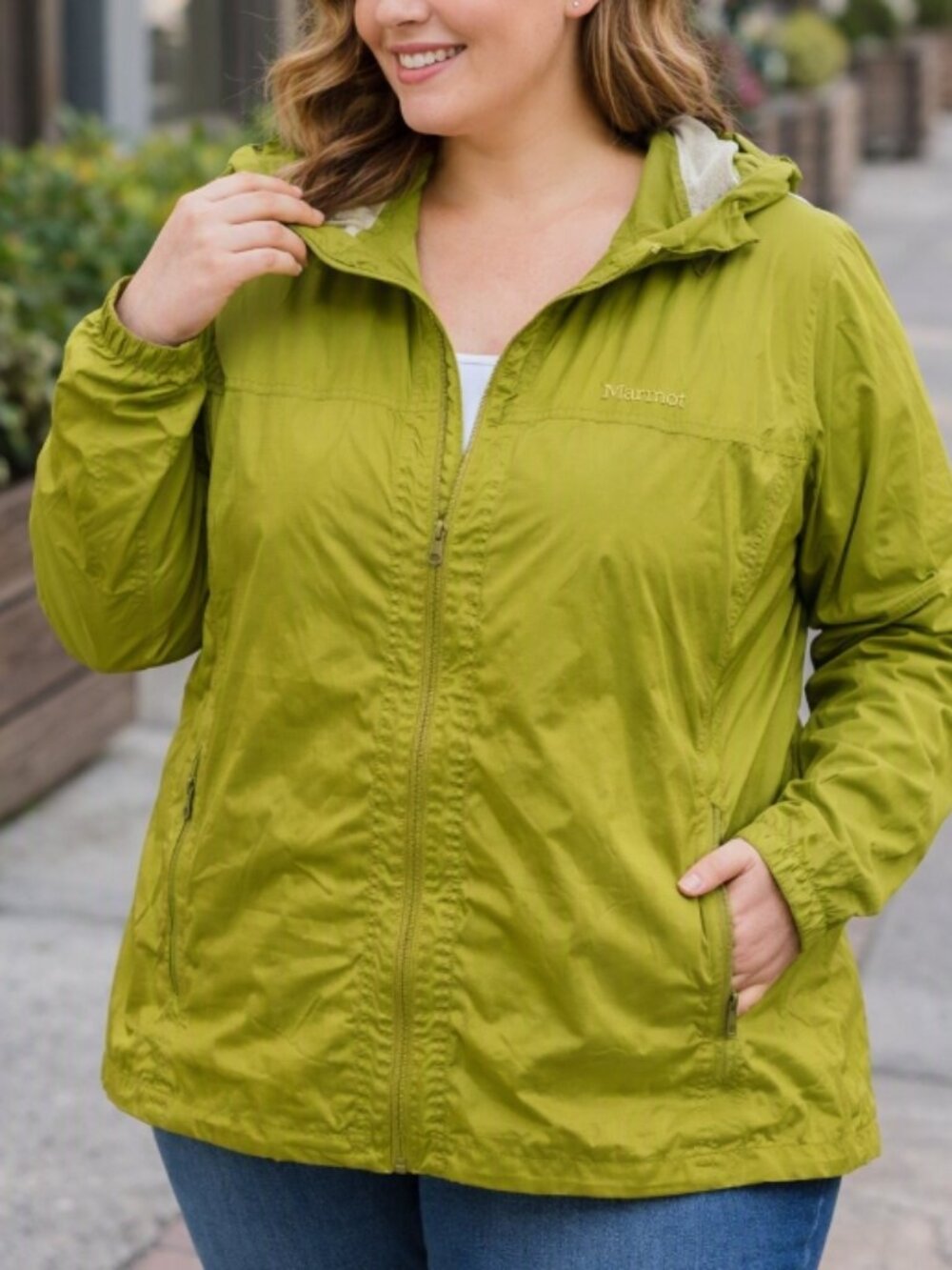 Marmot Green Hooded Windbreaker Jacket XL Trailwear Hiking Outdoor Technical